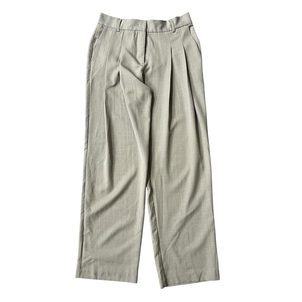 Urban Outfitters Pleated Front Dress Pants S Grey Relaxed Straight Leg Oversized